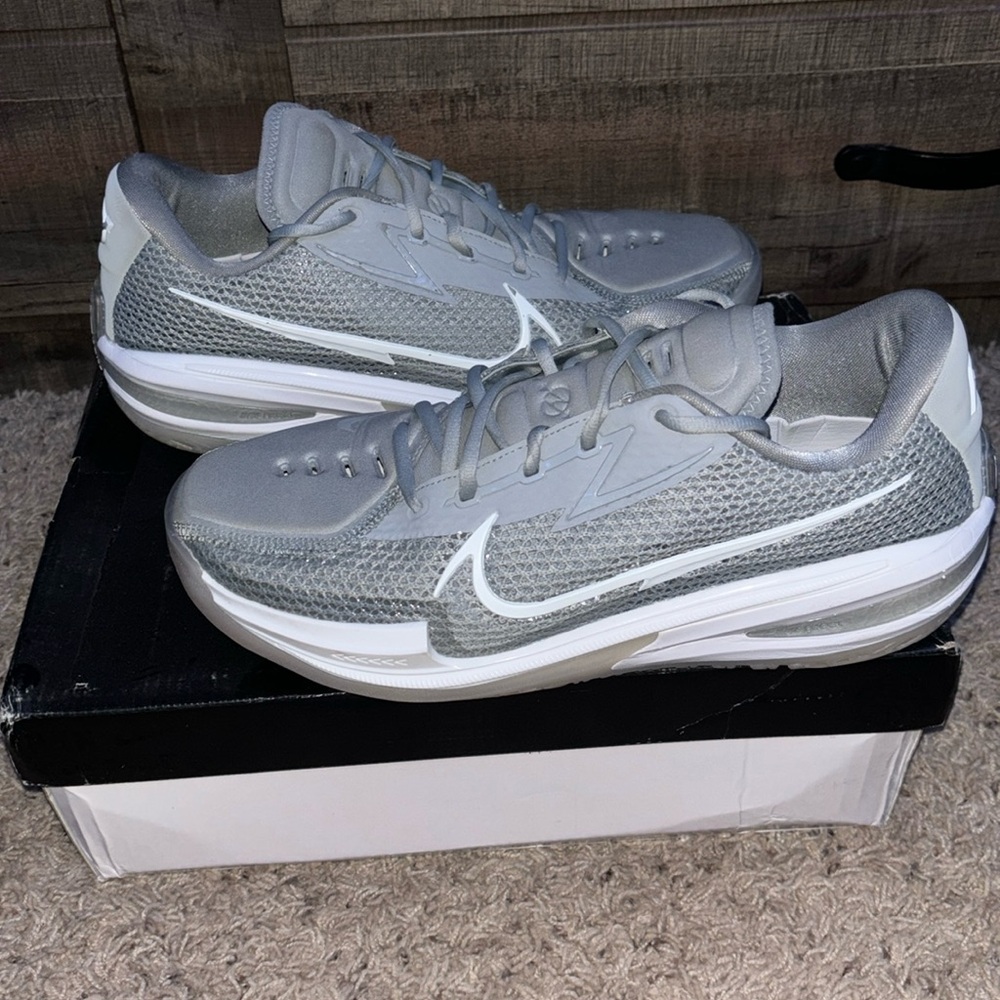Nike GT Cut 1 “Wolf Grey”